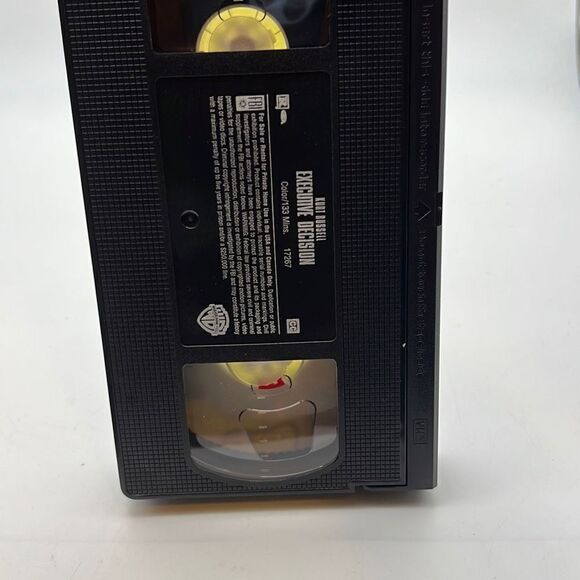 Executive Decision (VHS, 1996) Kurt Russell Halle Berry Video Cassette Tape Film - Picture 3 of 3